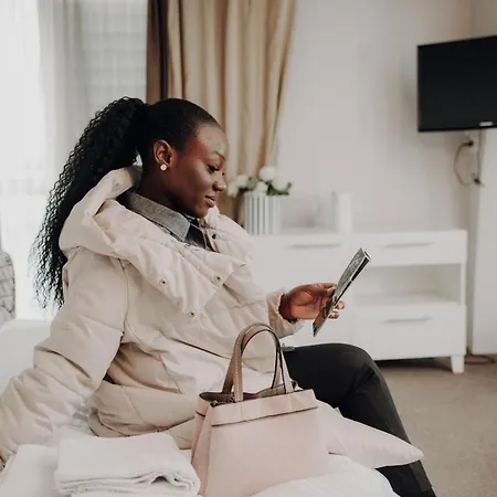 ホテル Dolce International スコピエ