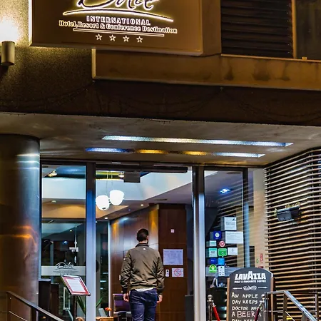 ホテル Dolce International