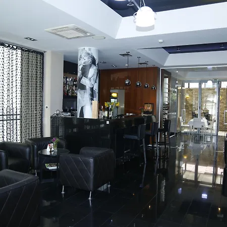 Dolce International Hotel