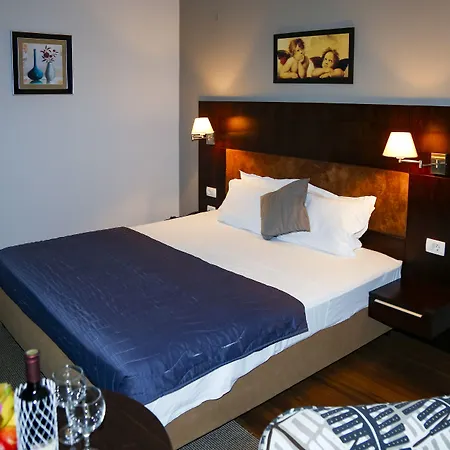 Dolce International ホテル