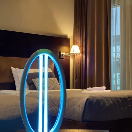 Dolce International ホテル 4*