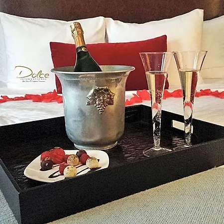 Dolce International 4*