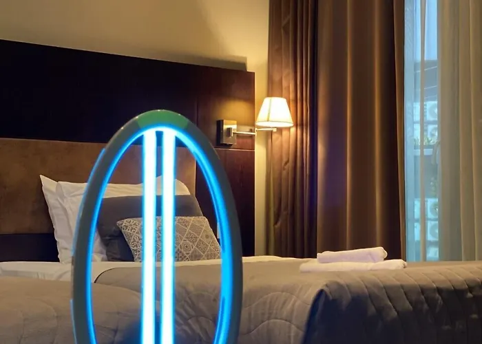 Dolce International Hotel 4*