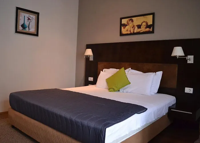 Dolce International Hotel 4*